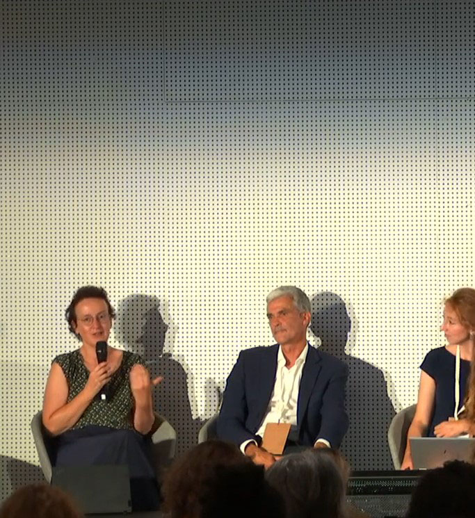 Elise Bourmeau à Produrable, aux côtés de Nicolas Métro et de Constance Von Briskorn